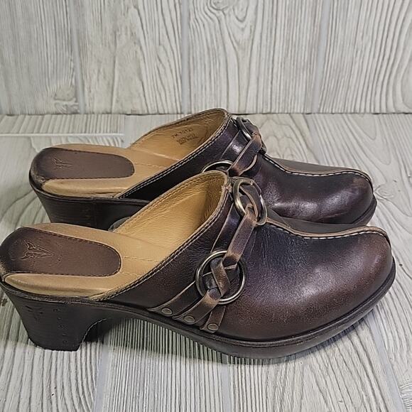 Frye Cheryl Triple Ring Harness Brown Leather Slip On Clogs Womens Size 7 - Picture 2 of 16